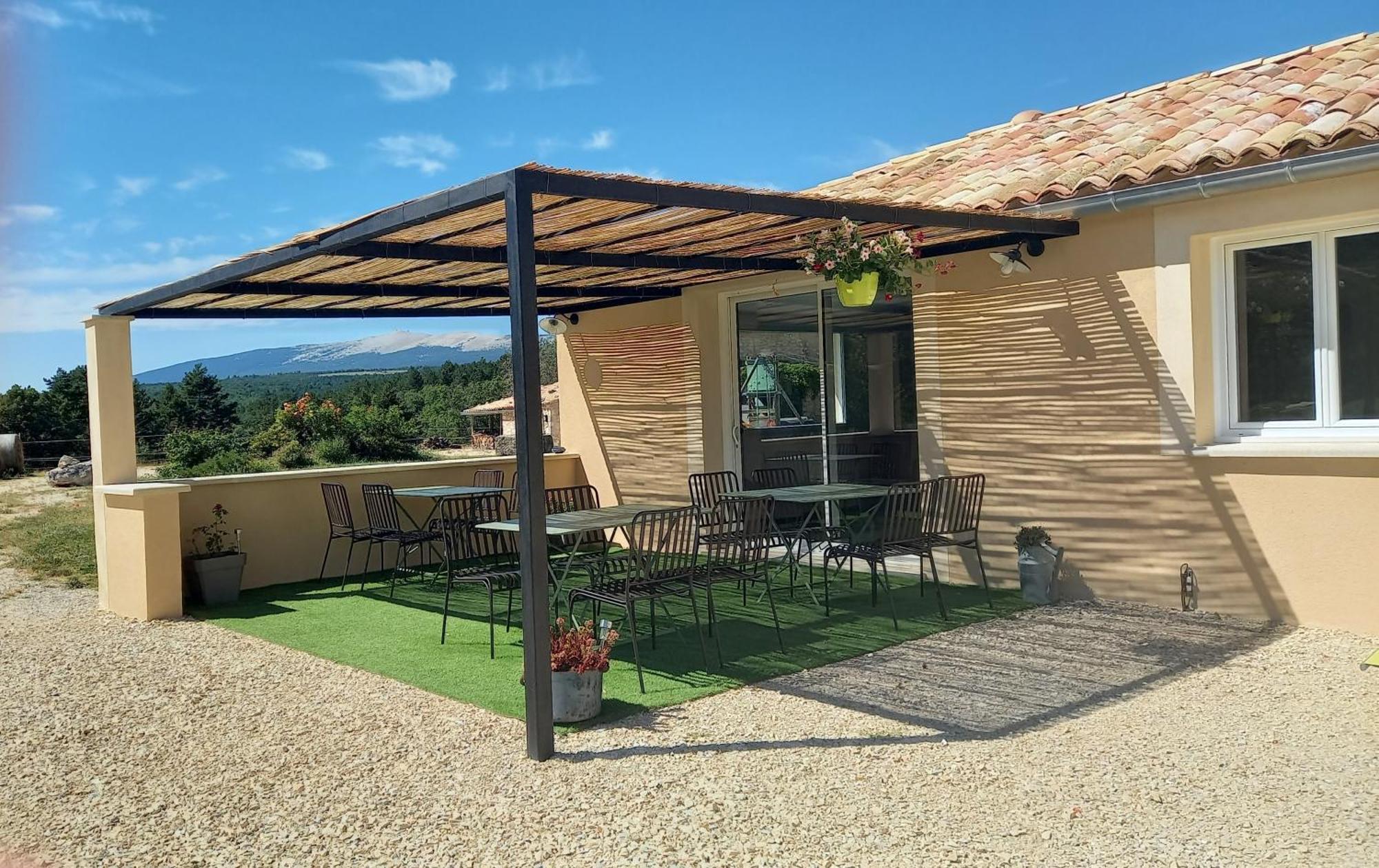 A Ventoux Yourte Monieux Dış mekan fotoğraf